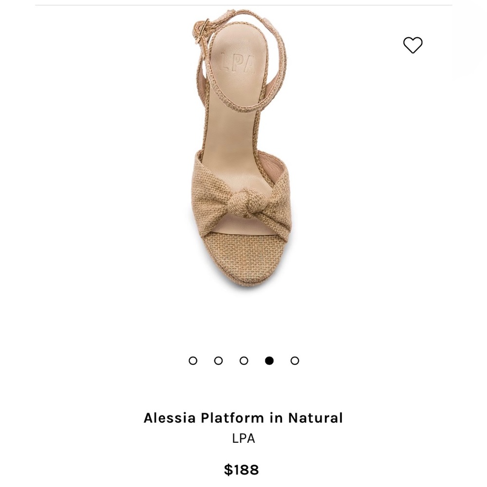 Gorgeous knot sandal. Perfect for vacation.
